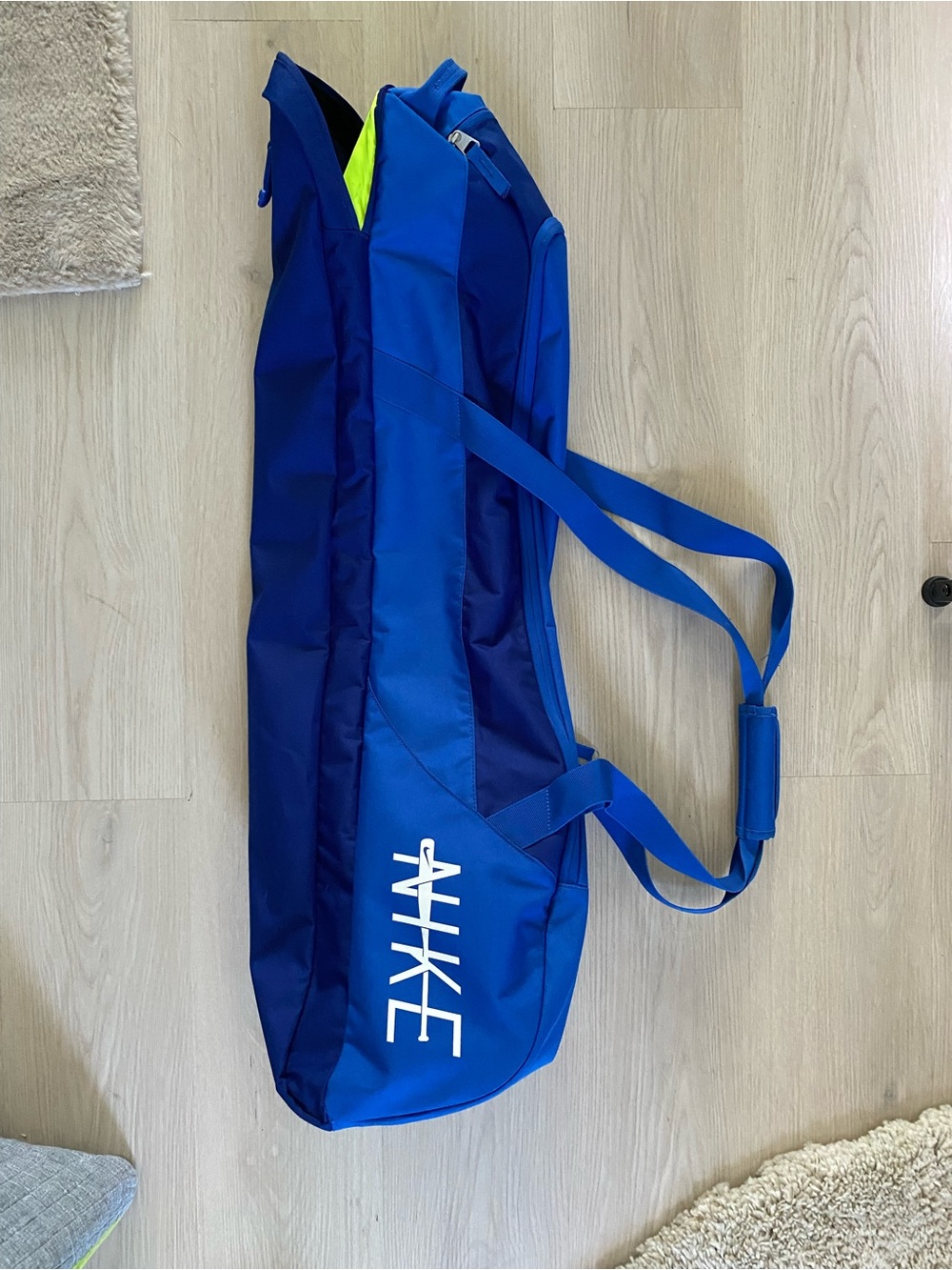 Nike MVP Clutch/ Edge Bat Bag